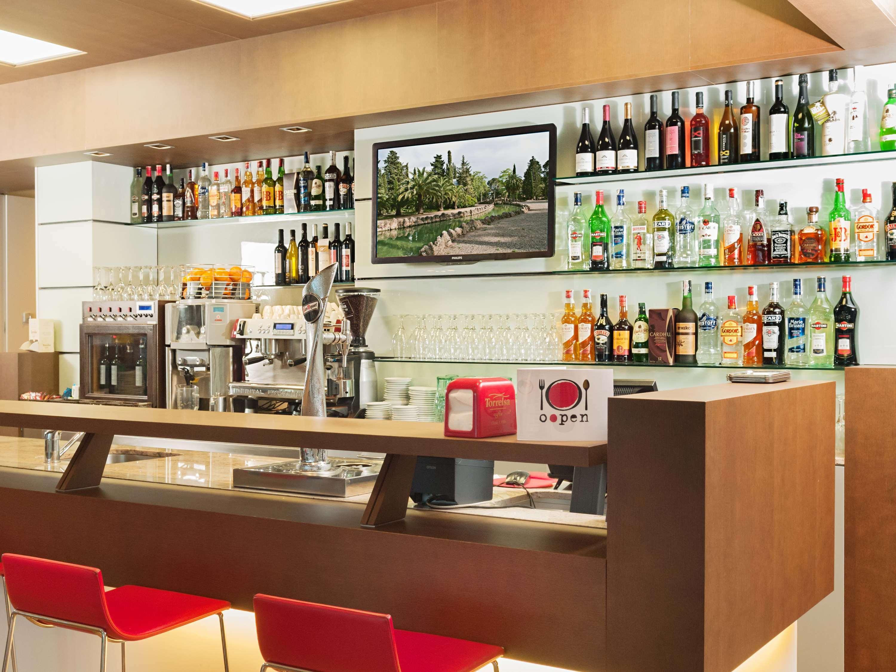 Ibis Lleida Hotel Екстериор снимка