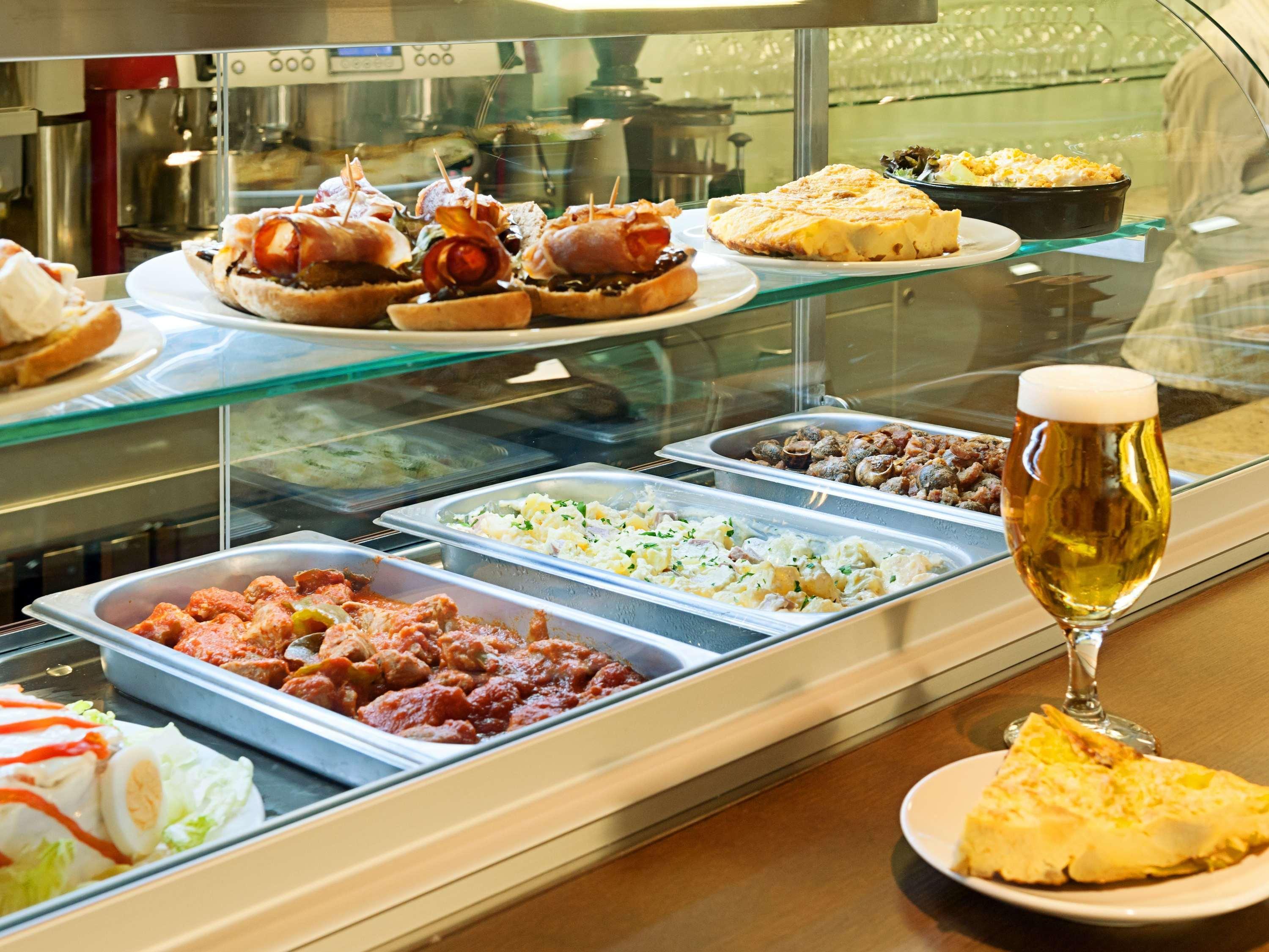 Ibis Lleida Hotel Екстериор снимка