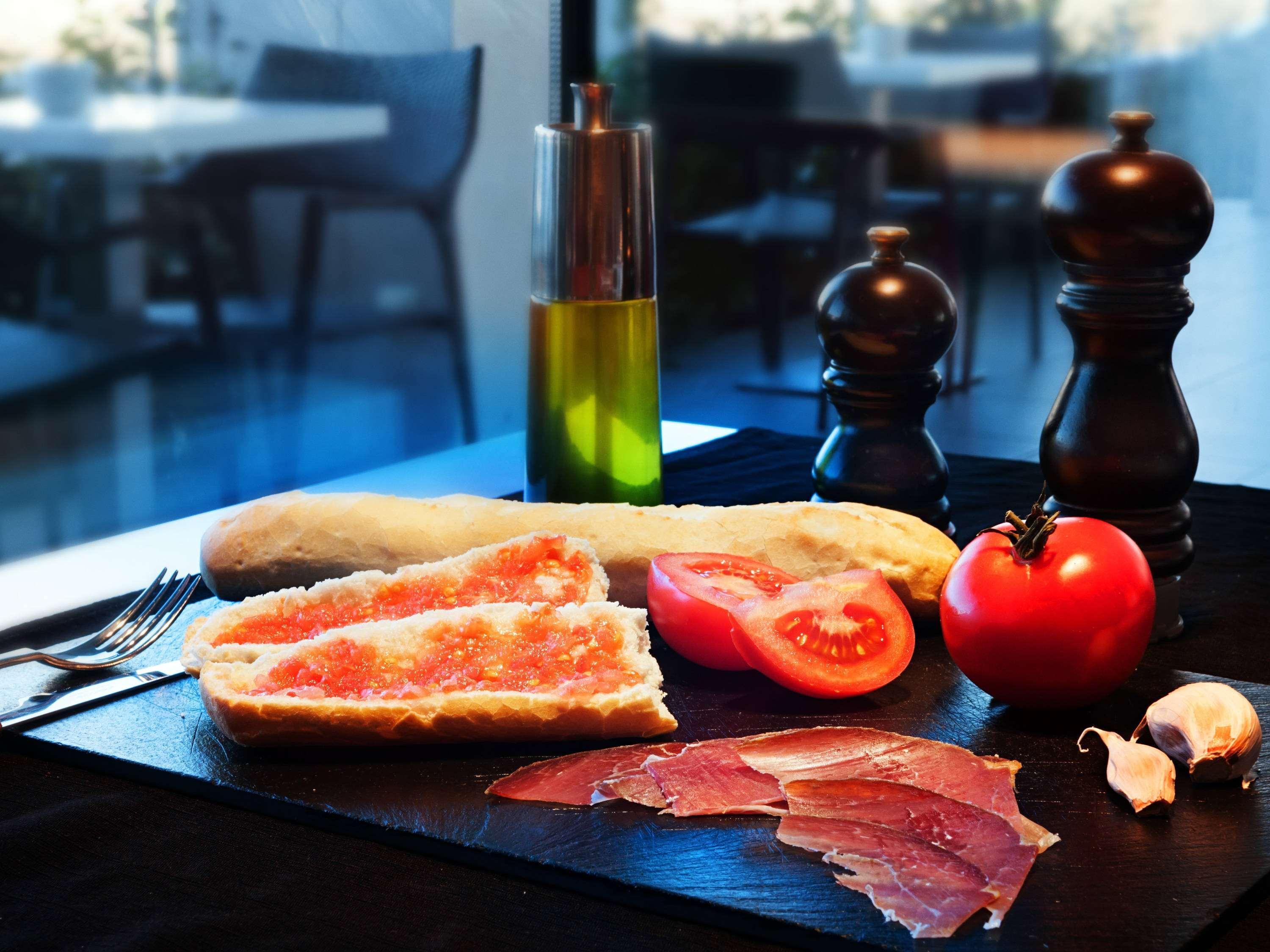 Ibis Lleida Hotel Екстериор снимка