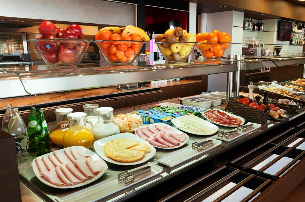 Ibis Lleida Hotel Екстериор снимка